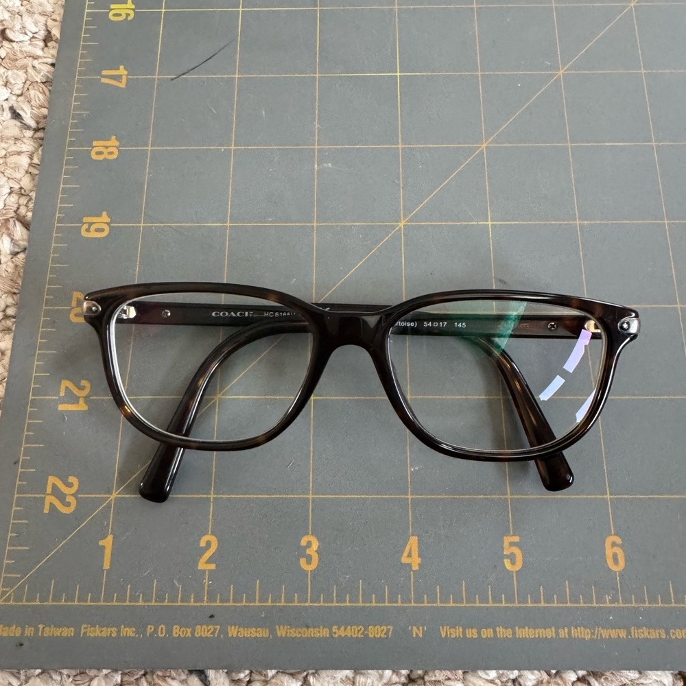 Coach Dark Brown Tortoise Eyeglasses 54-17 145 Women’s Great Condition
